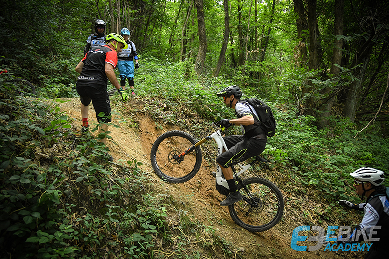 NEWS THOK e mtb Academy calendario completo con un insegnate d eccezione MTB Workshop